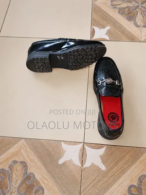 Black Corporate Shoe, Size 43
