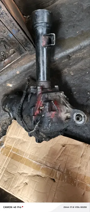 Front Axle V8 Toyota Land Cruiser