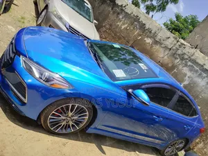 Hyundai Elantra 2016 Blue