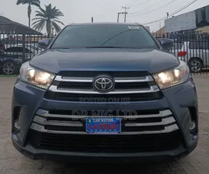 Toyota Highlander Limited 2019 Blue
