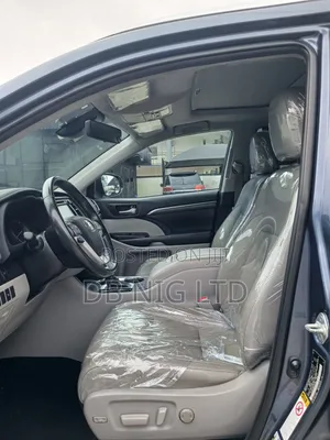 Toyota Highlander Limited 2019 Blue
