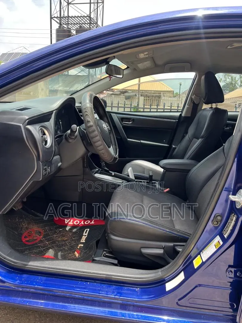 Toyota Corolla 2017 Blue