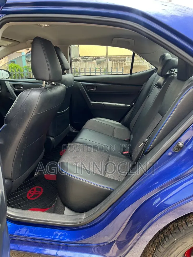 Toyota Corolla 2017 Blue