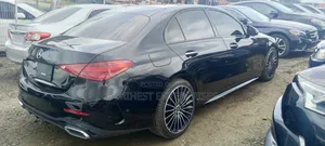 Mercedes-Benz C300 2023 Black