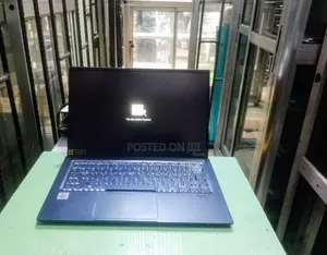 Laptop Acer Swift 8GB Intel Core i5 SSD 256GB