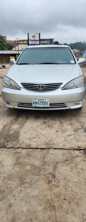Toyota Camry 2006 Silver