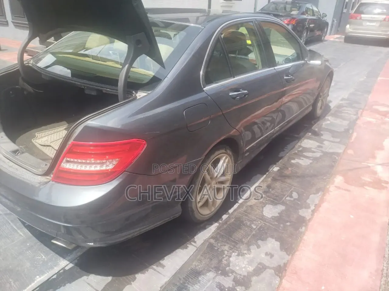 Mercedes-Benz C300 2013 Black