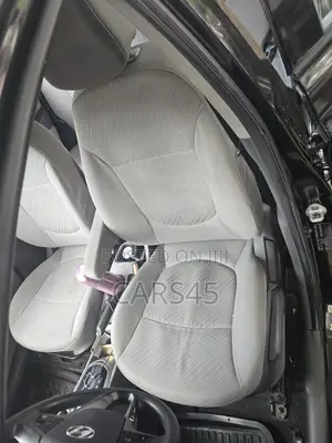 Hyundai Accent 2016 Black