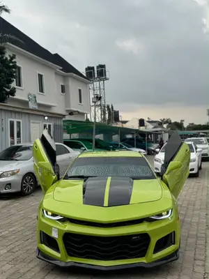 Chevrolet Camaro LS Coupe 2012
