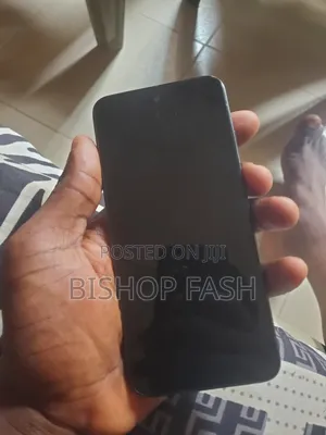 Itel P70 64 GB Black