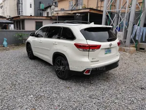 Toyota Highlander 2016 White