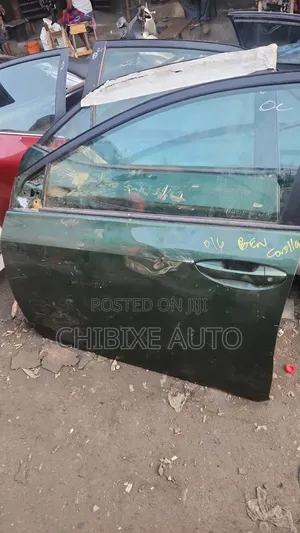 Door Corolla O15