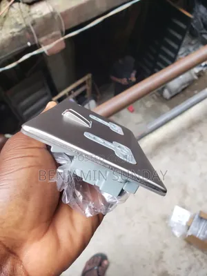 13double Socket