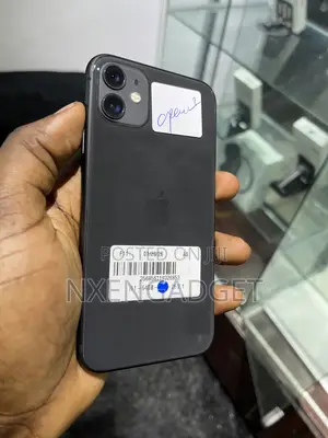 Apple iPhone 11 64 GB Black