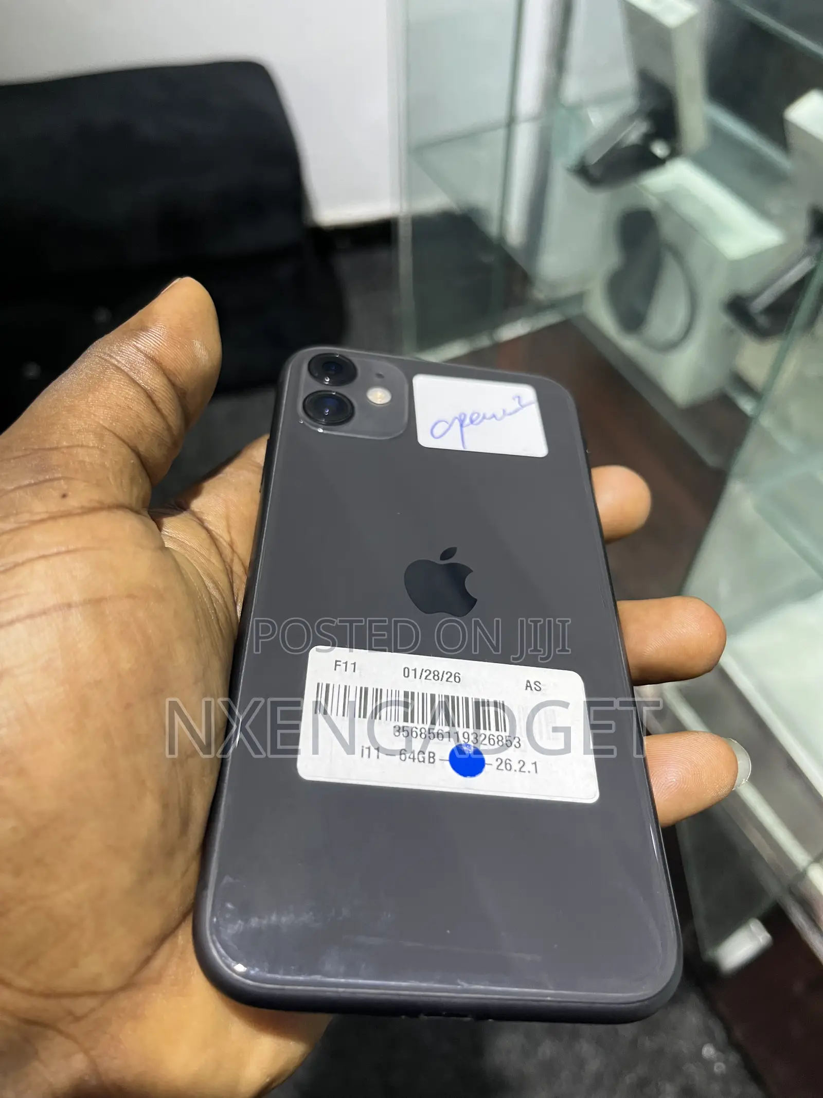 Apple iPhone 11 64 GB Black