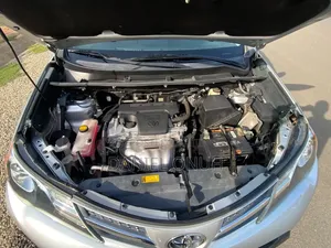 Toyota RAV4 2015 Silver