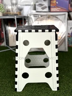 Foldable Plastic Stool
