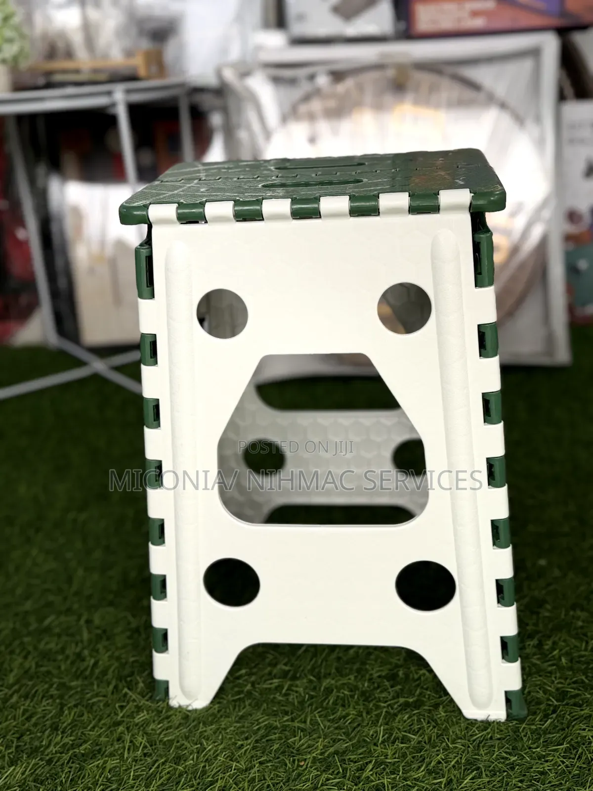 Foldable Plastic Stool