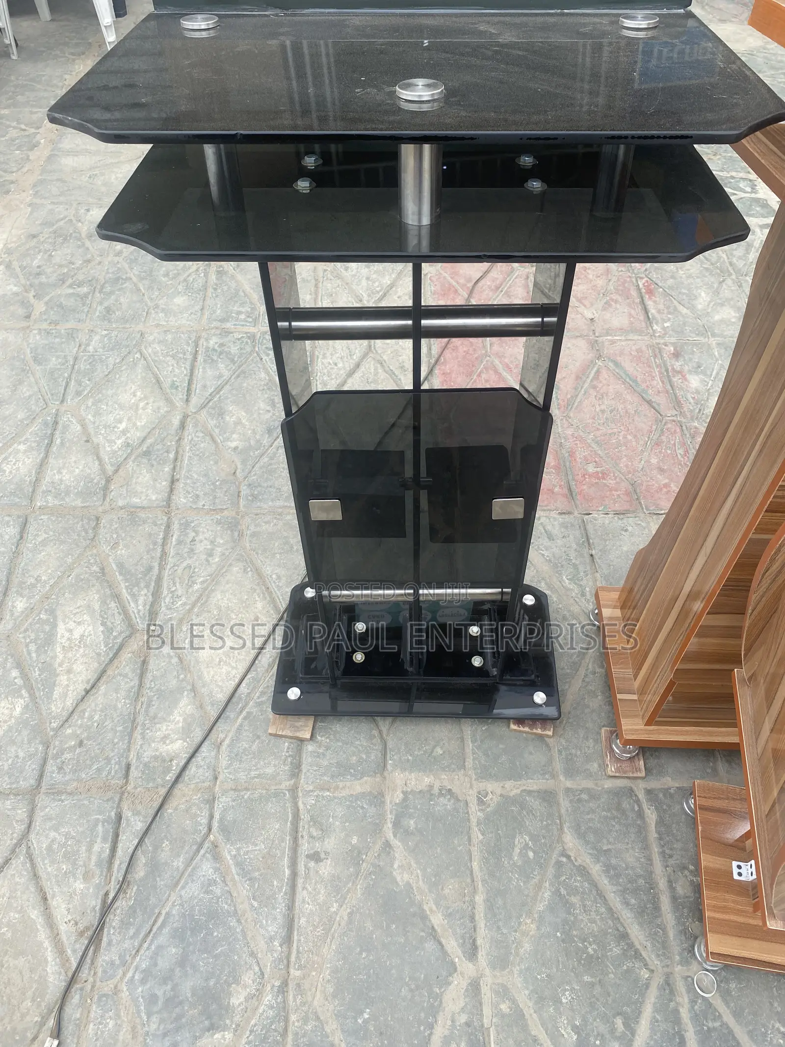 Glass Pulpit