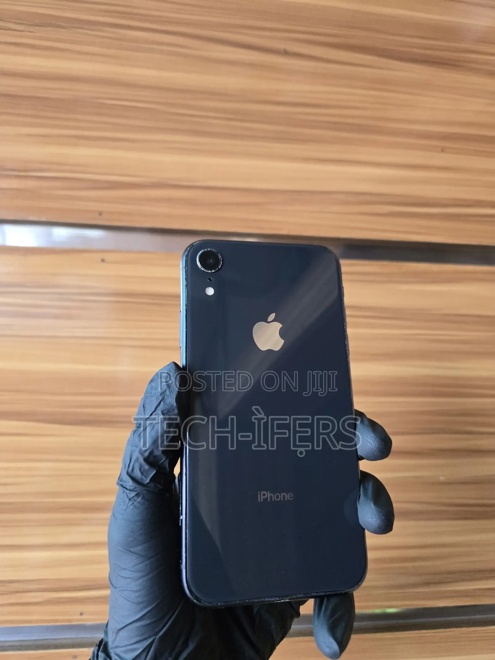 Apple iPhone XR 64 GB Black