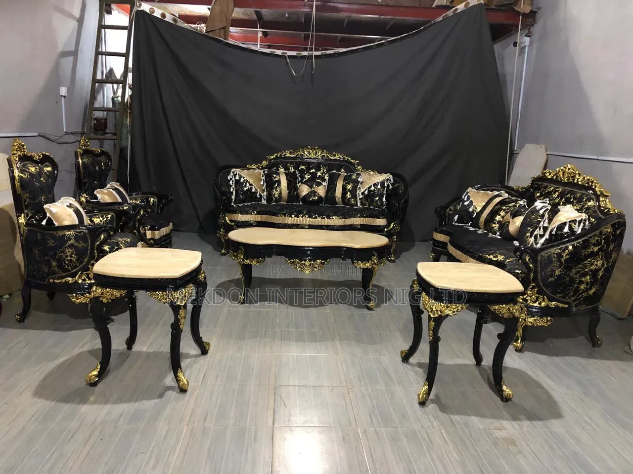 Royal Executive Sofa by 4 Seater