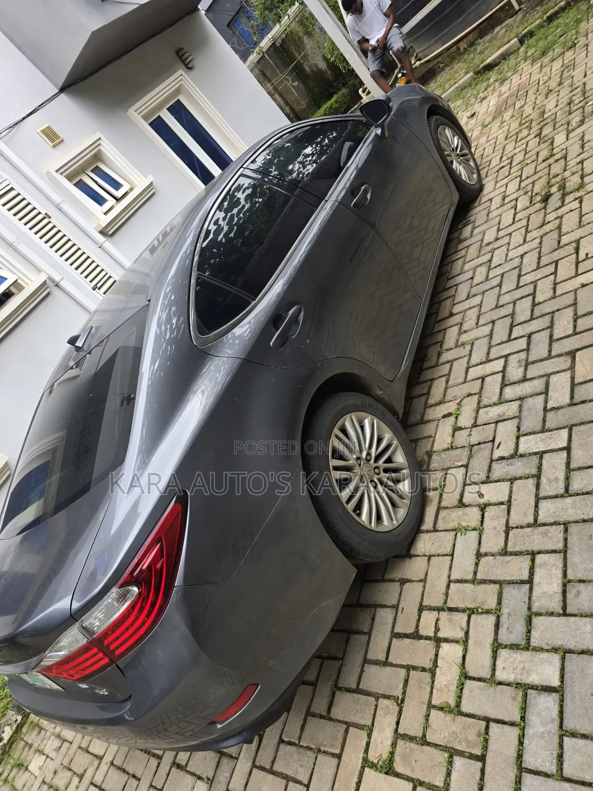 Lexus ES 2013 Gray