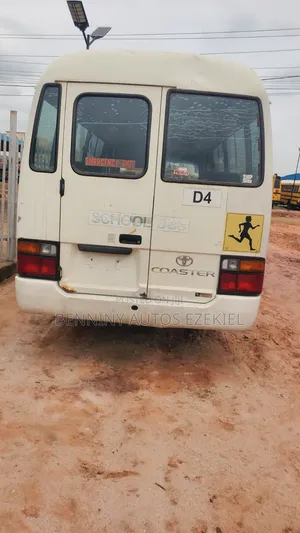 Toyota Coaster 2005 White