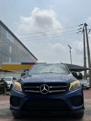 Mercedes-Benz GLE-Class 2017 Blue