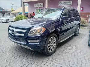 Mercedes-Benz GL-Class 2015 Blue