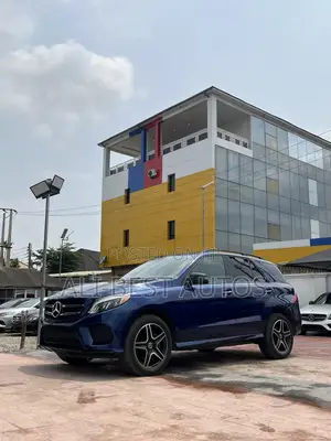 Mercedes-Benz GLE-Class 2017 Blue