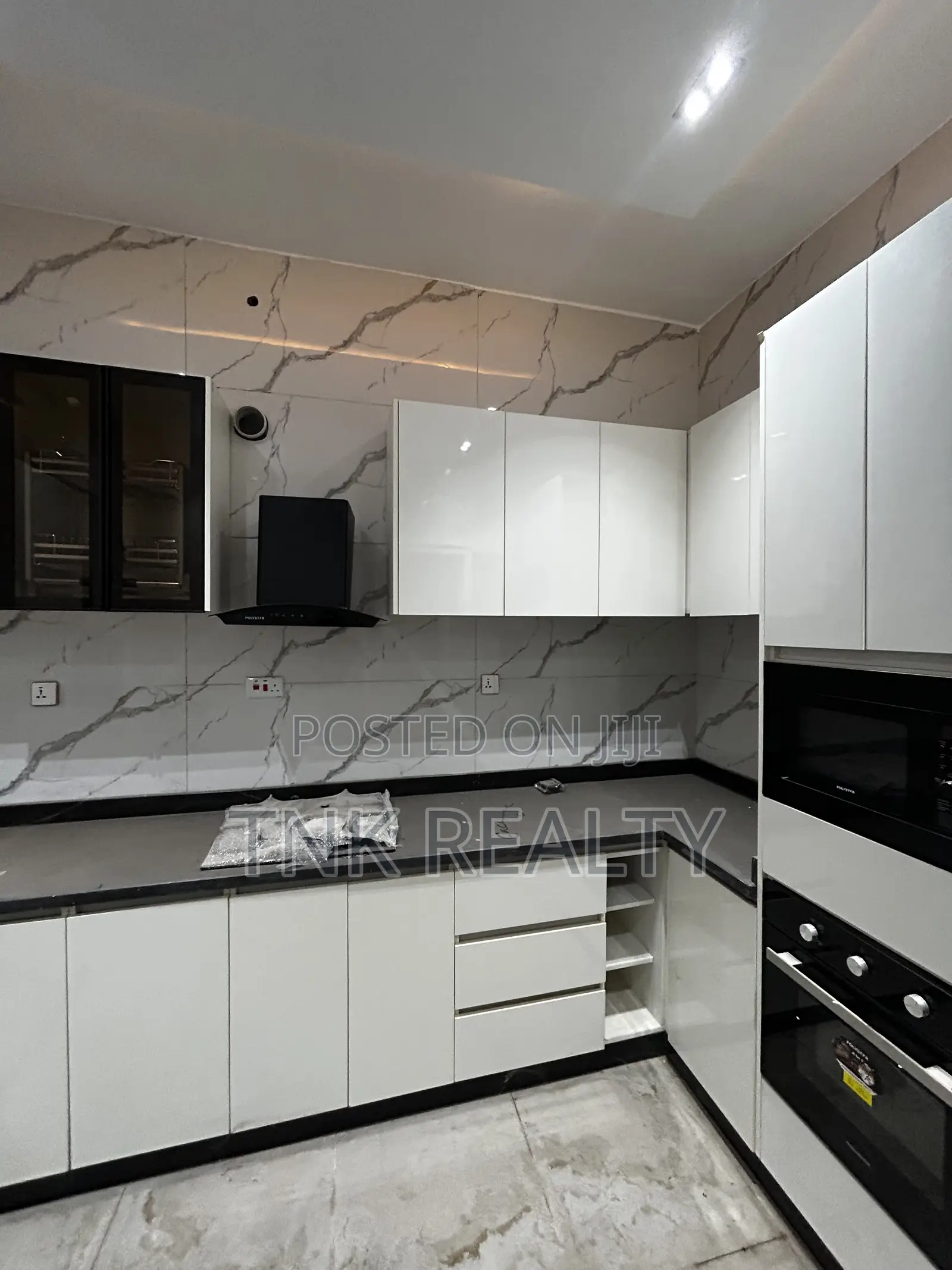 Newly Built Terrace Duplex With BQ