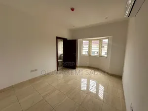 4bdrm Apartment in Banana Island Ikoyi for rent