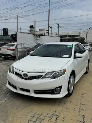 Toyota Camry 2013 White