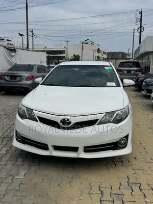 Toyota Camry 2013 White