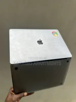 Laptop Apple MacBook Pro 2017 8GB Intel Core i5 SSD 512GB