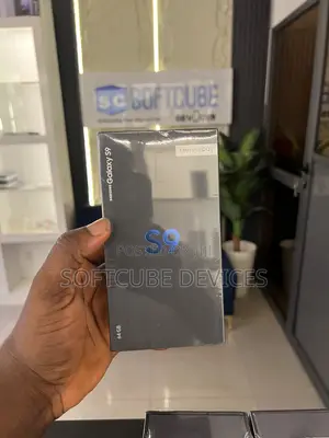 New Samsung Galaxy S9 64 GB Black