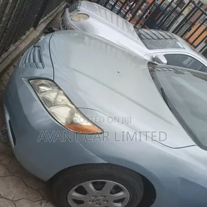 Toyota Camry LE 4dr Sedan (2.4L 4cyl 5A) 2009 Blue