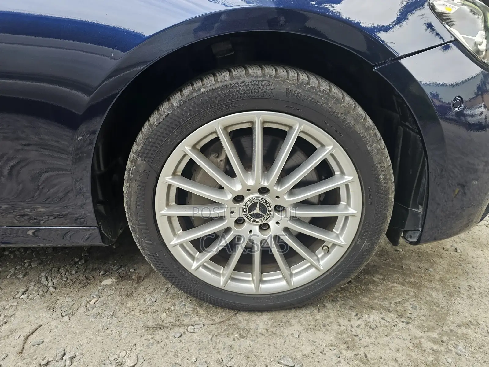 Mercedes-Benz E350 2021 Blue