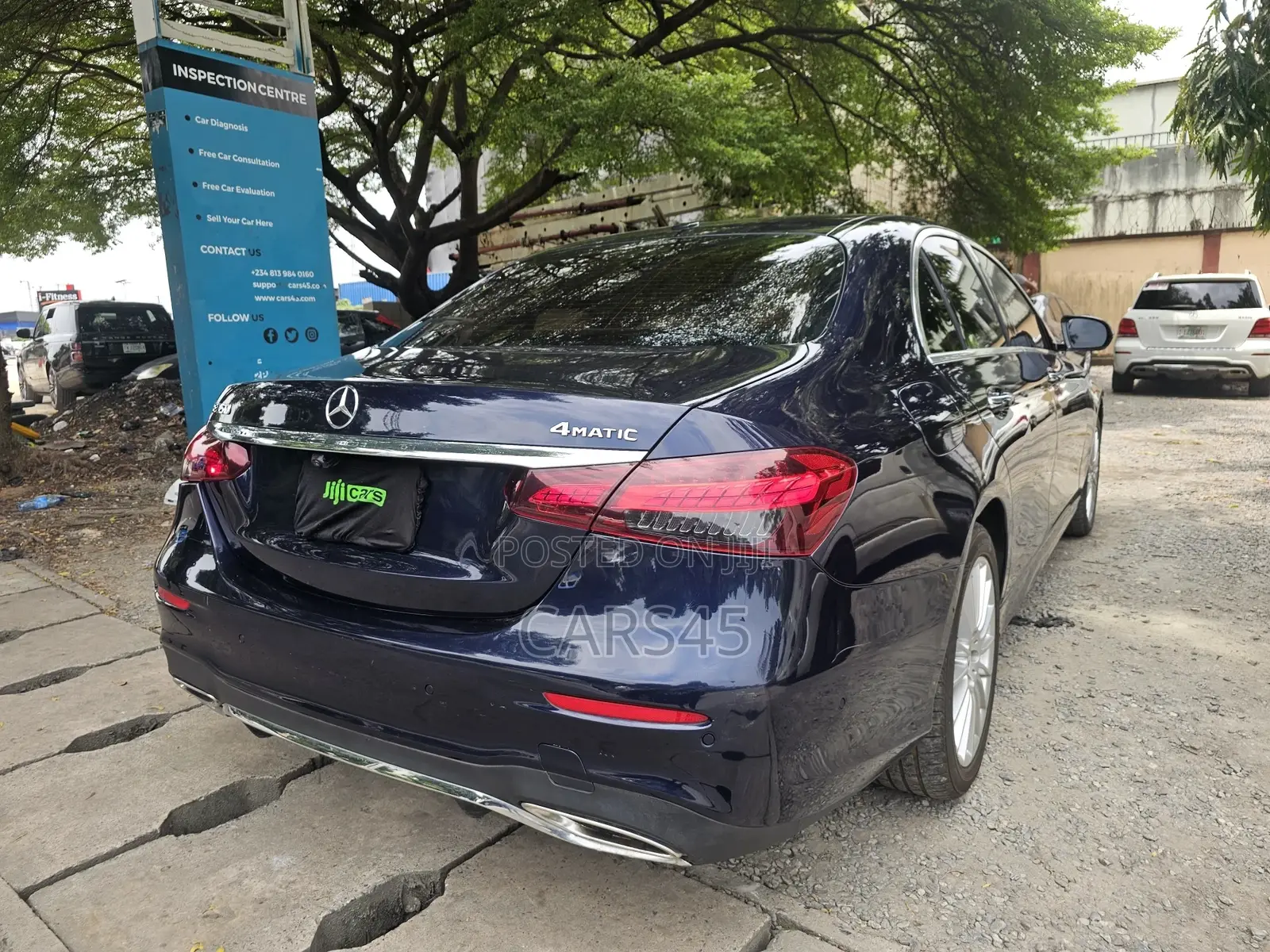 Mercedes-Benz E350 2021 Blue