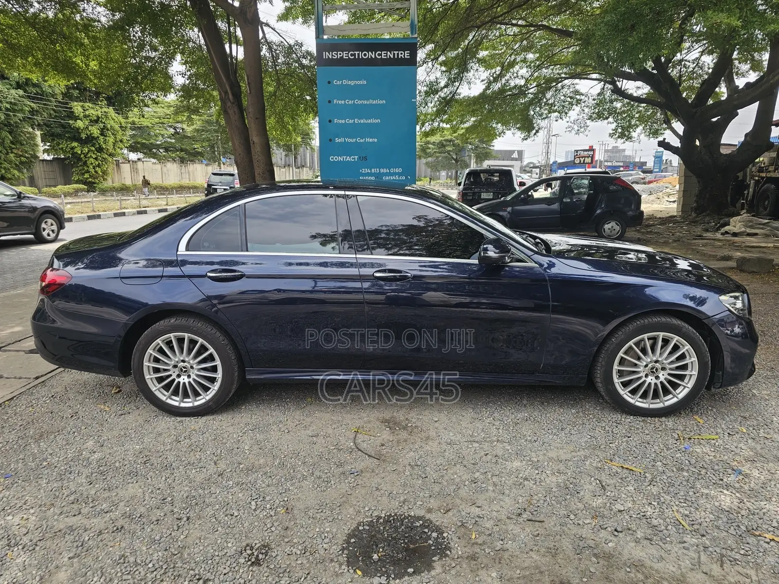 Mercedes-Benz E350 2021 Blue