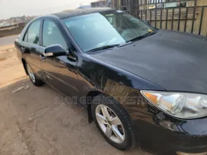 Toyota Camry 2005 Black