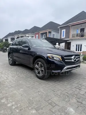 Mercedes-Benz GLC-Class 2017 Blue