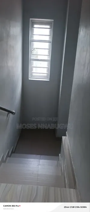 2bdrm Duplex in Ogbatai Estate, Woji for rent