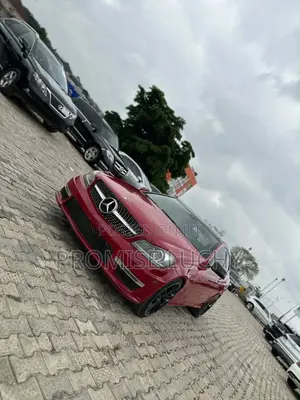 Mercedes-Benz C350 2014 Red