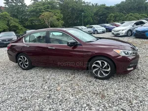 Honda Accord EX-L 4dr Sedan FWD (2.4L 4cyl 2A) 2017 Maroon