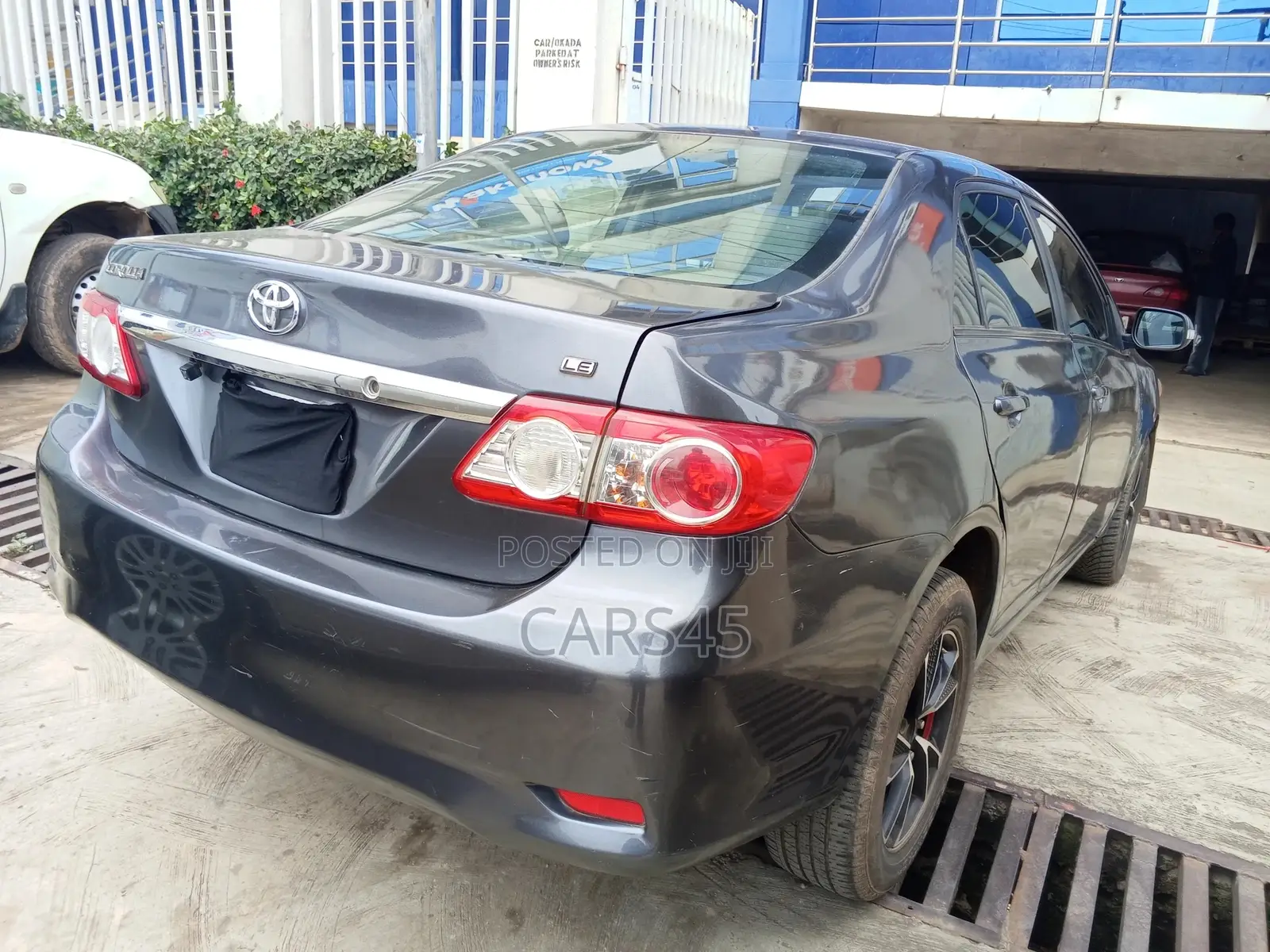 Toyota Corolla 2009 Gray