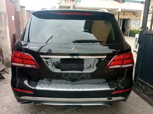 Mercedes-Benz GLE-Class 2018 Black