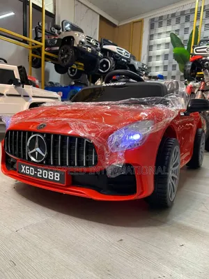 Red Mercedes-Benz AMG Electric Kids Car for Kids Age 1-5 With Remote