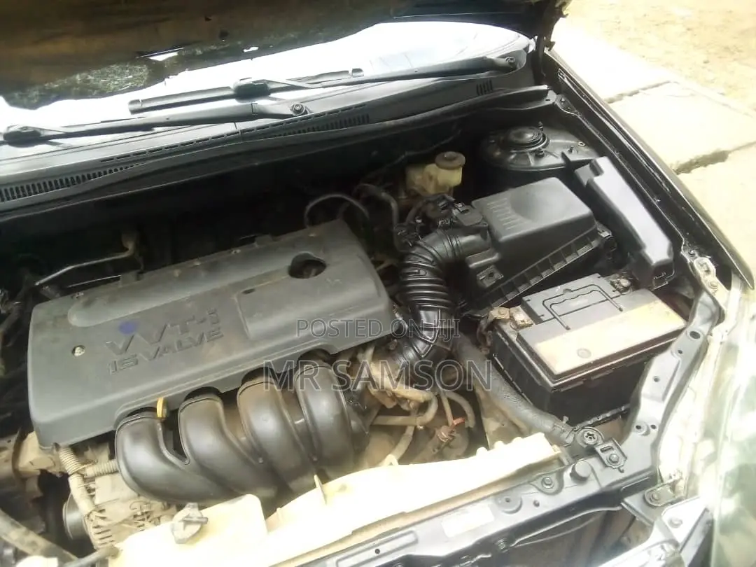 Toyota Corolla 2004 Black