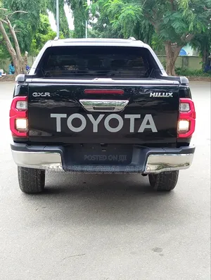 Toyota Hilux 2023 Black